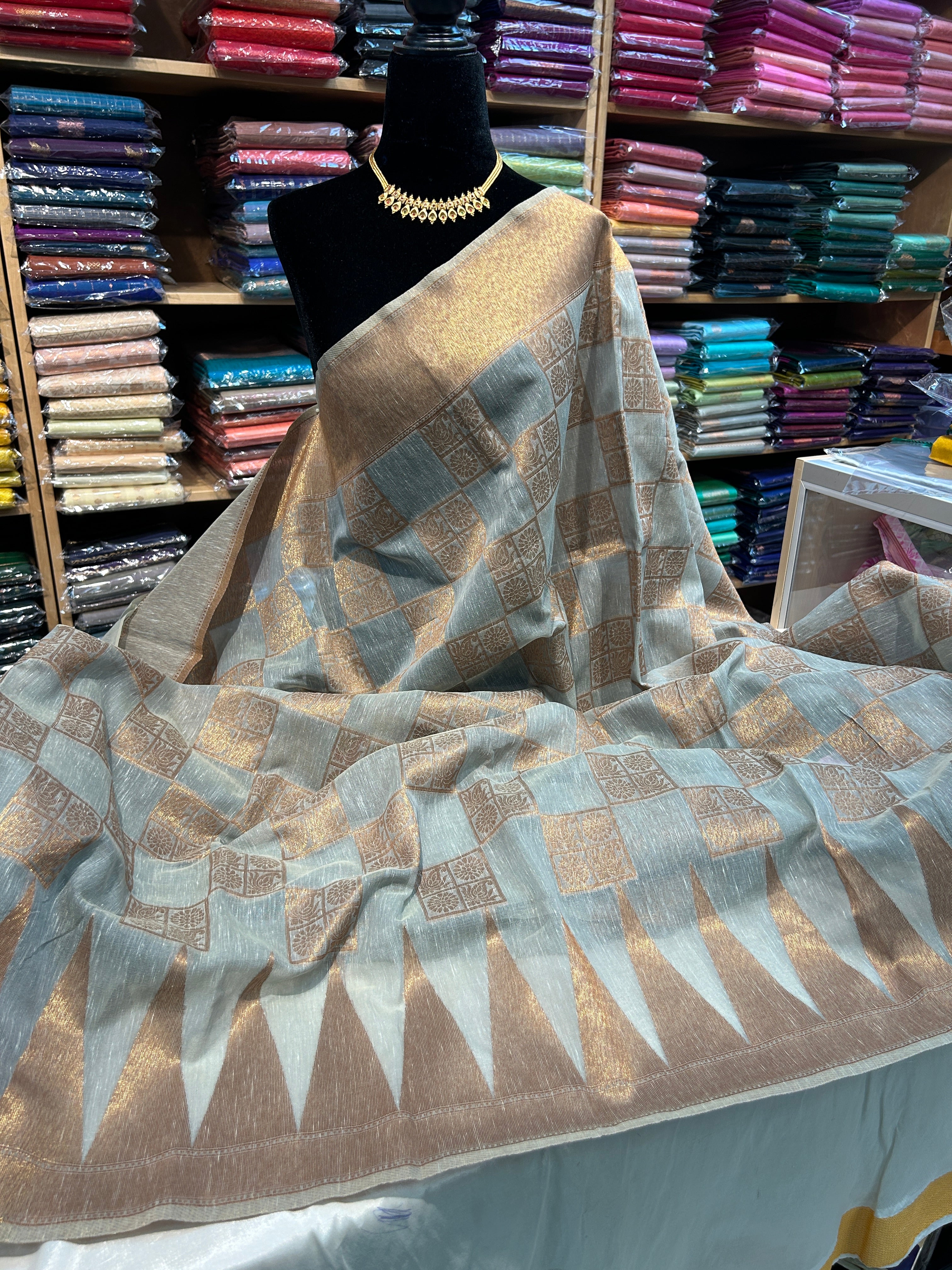 Cotton silk Saree with contrast blouse