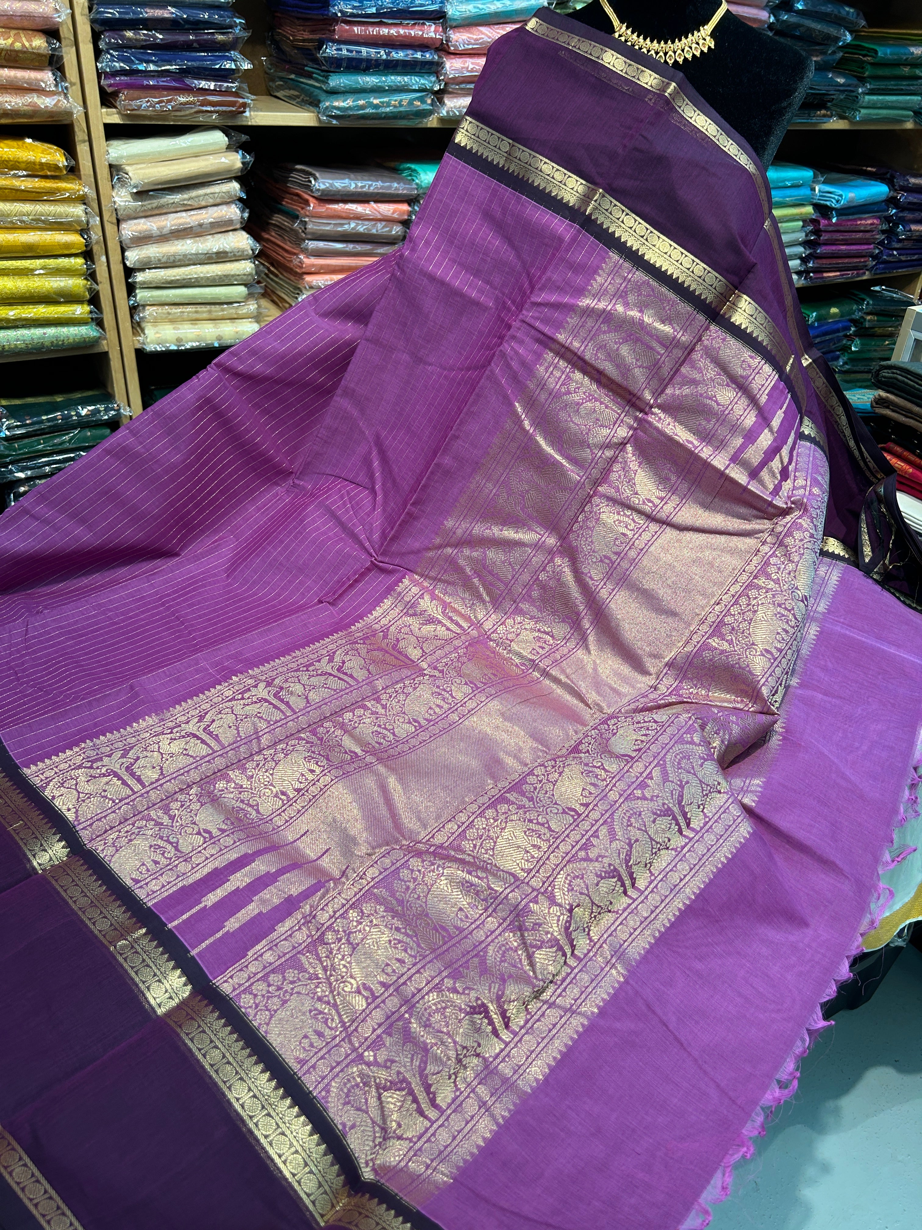 Rich pallu Kanchipuram Cotton Saree With running plain Blouse