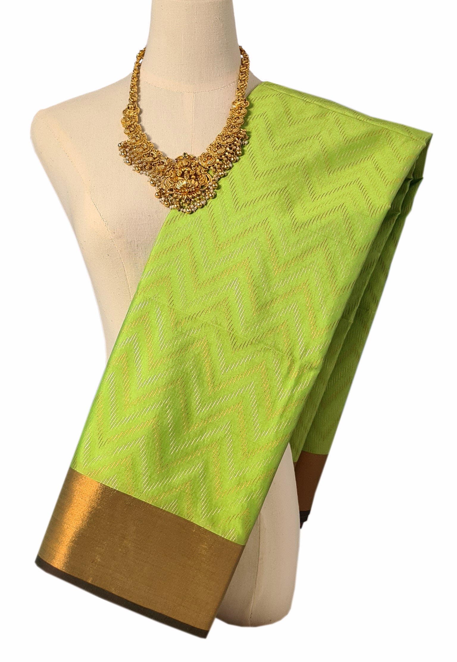 Vegan Soft Silk Ikkat Butta Sarees