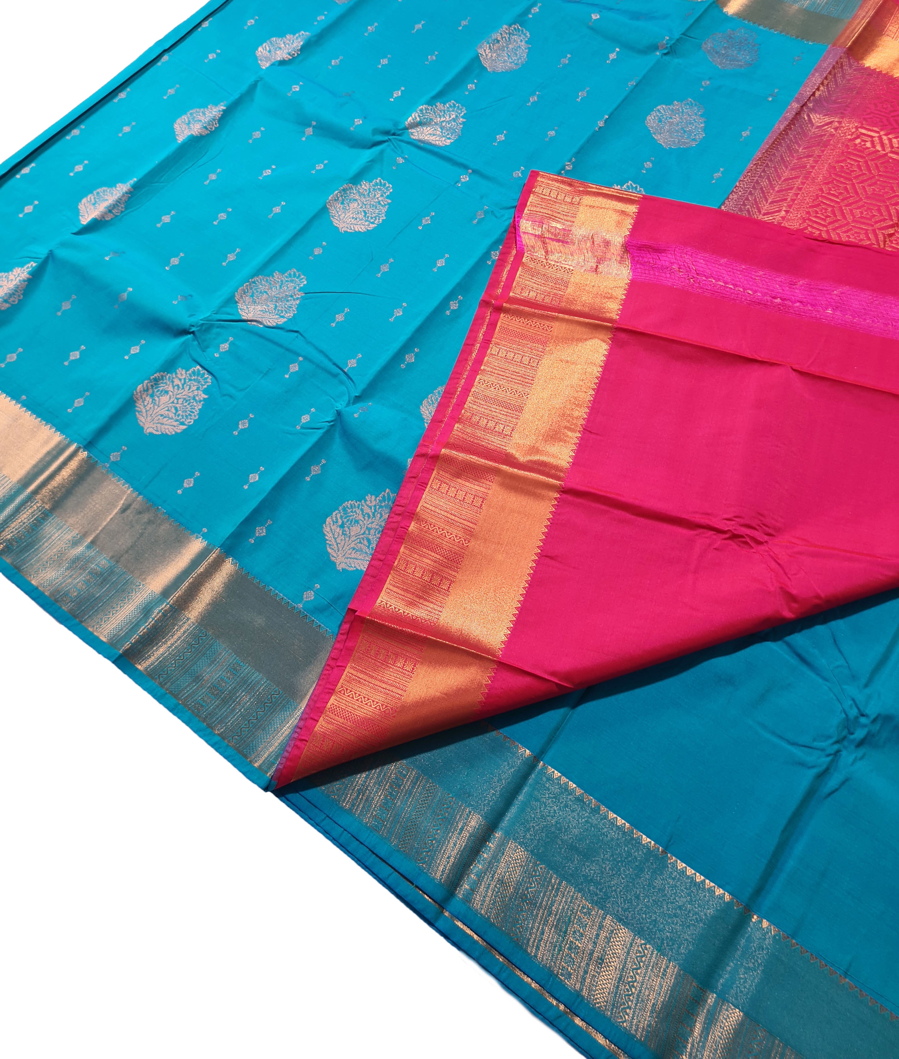 Kanchi Vegan Silk Saree With Contrast Blouse and Rich Jari Pallu