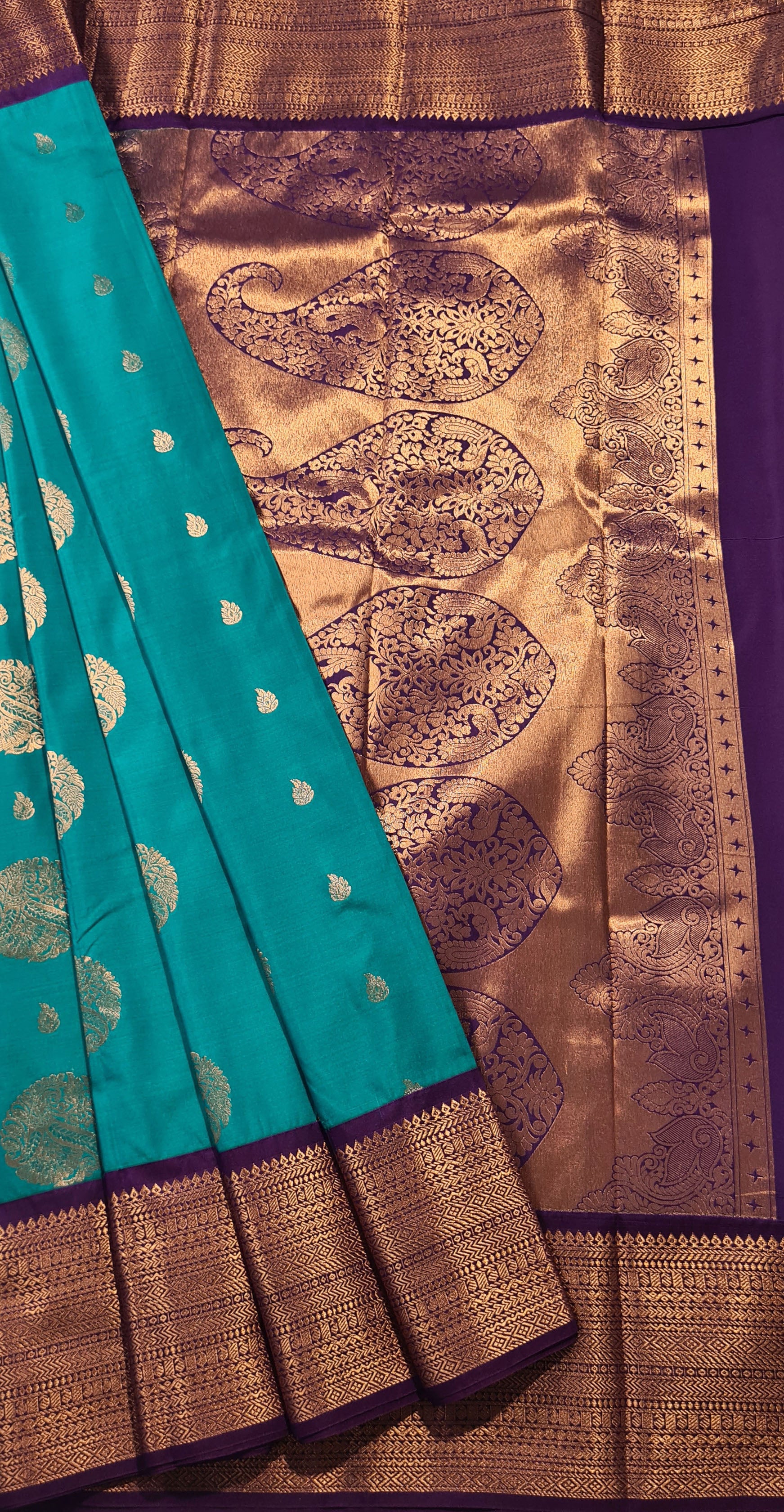 Kanchi Vegan Silk Saree With Contrast Blouse and Rich Jari Pallu