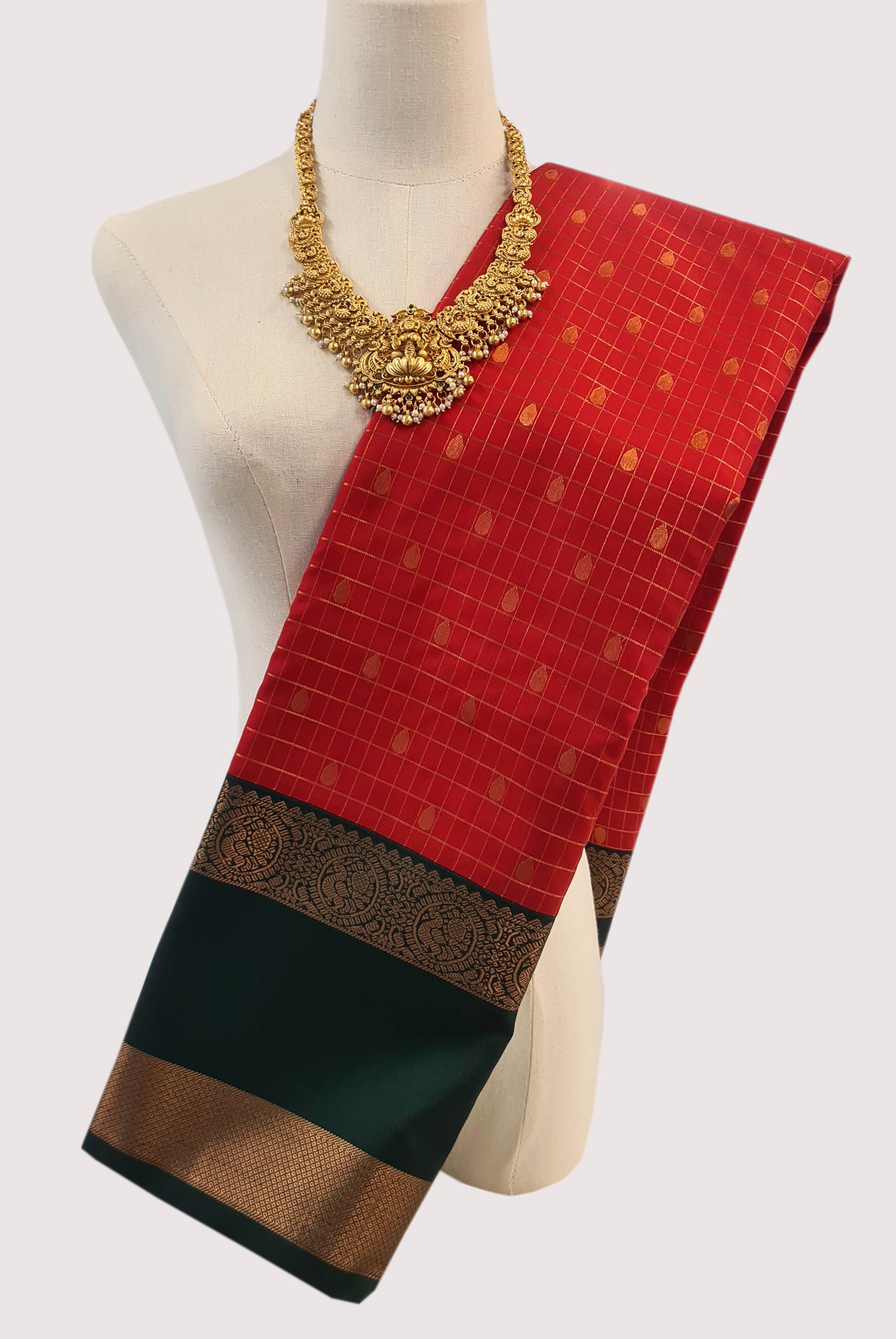 Kanchi Vegan Silk Saree With Contrast Blouse and Rich Jari Pallu