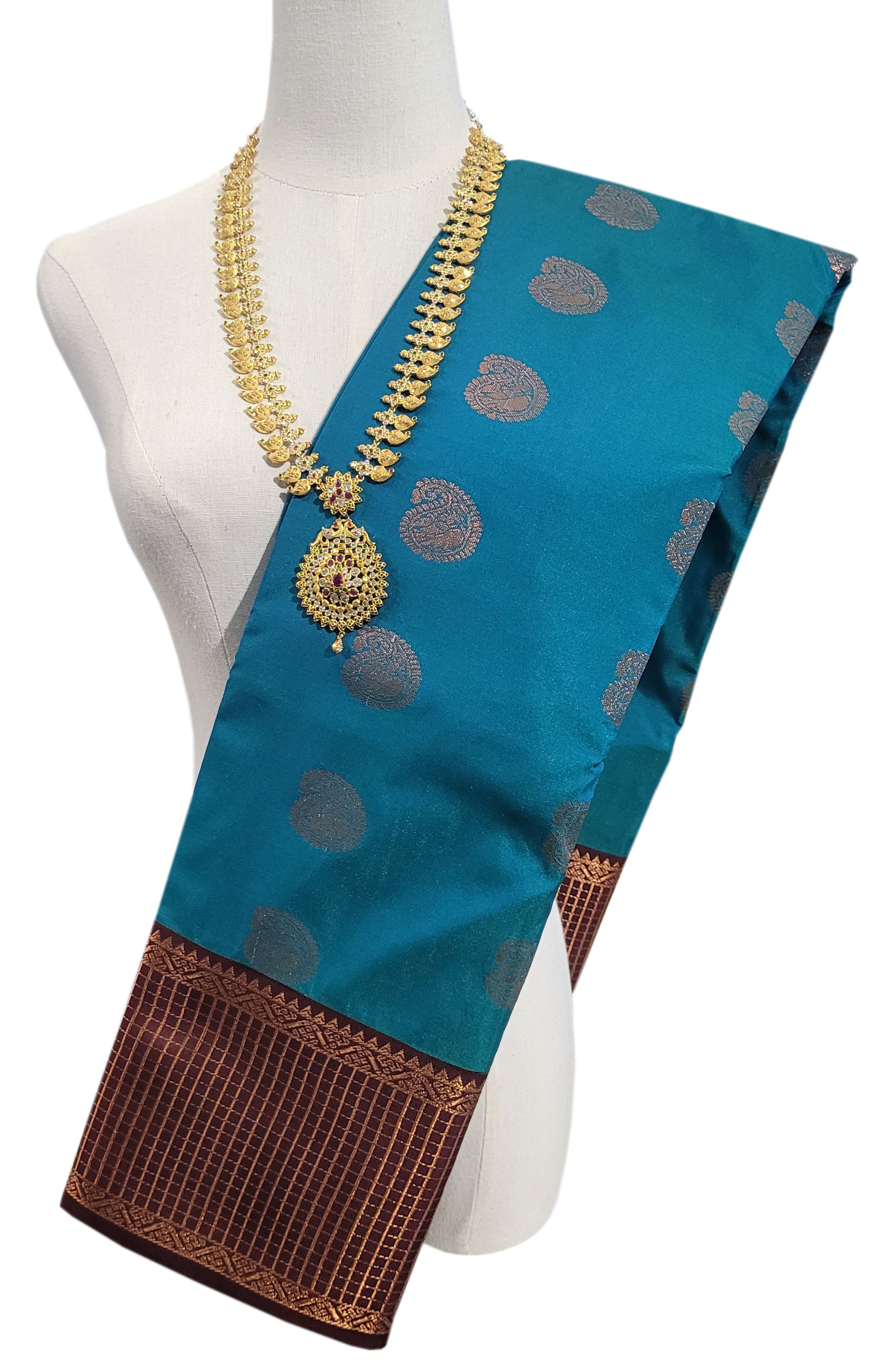 Kanchi Vegan Silk Saree With Contrast Blouse and Rich Jari Pallu