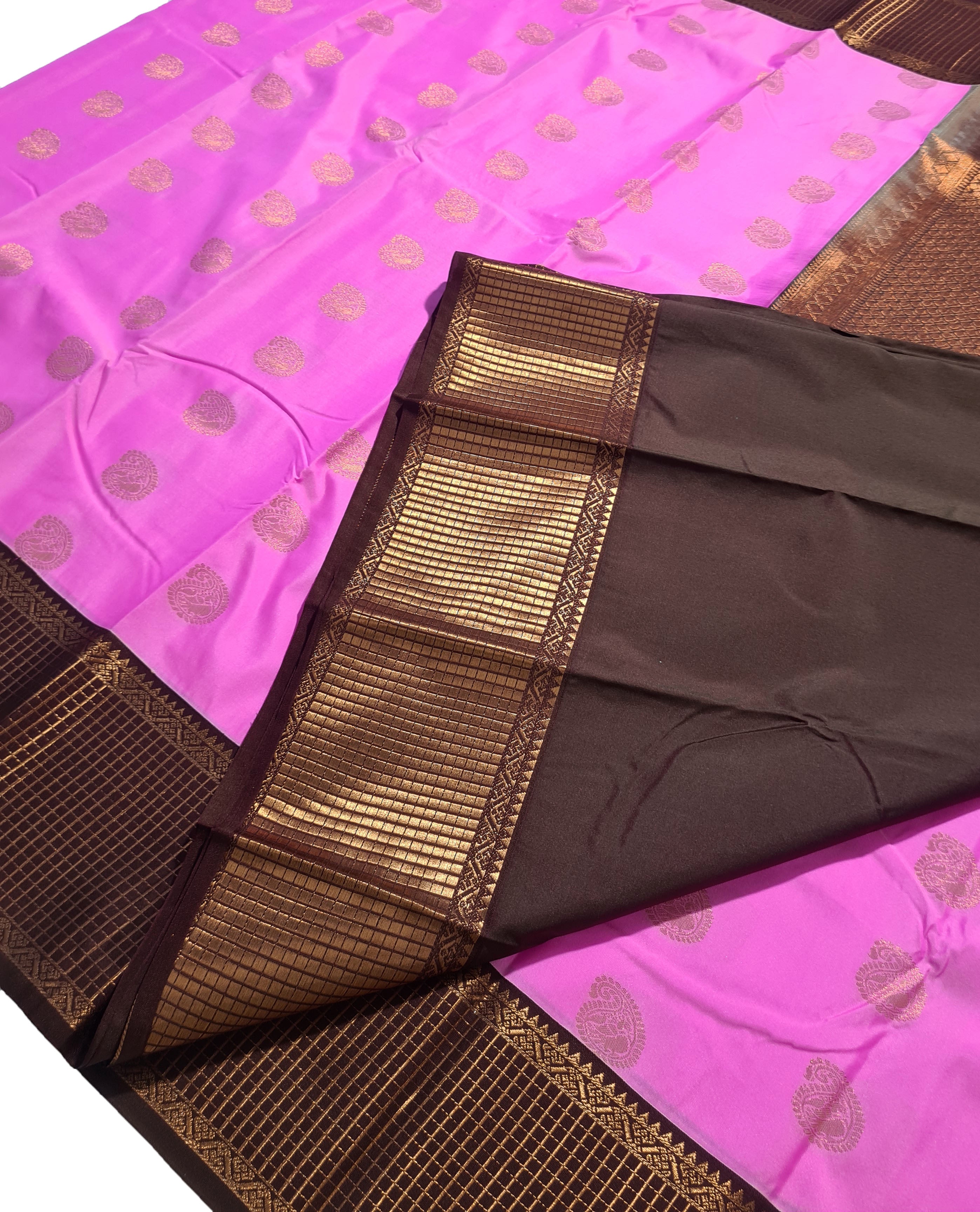 Kanchi Vegan Silk Saree With Contrast Blouse and Rich Jari Pallu