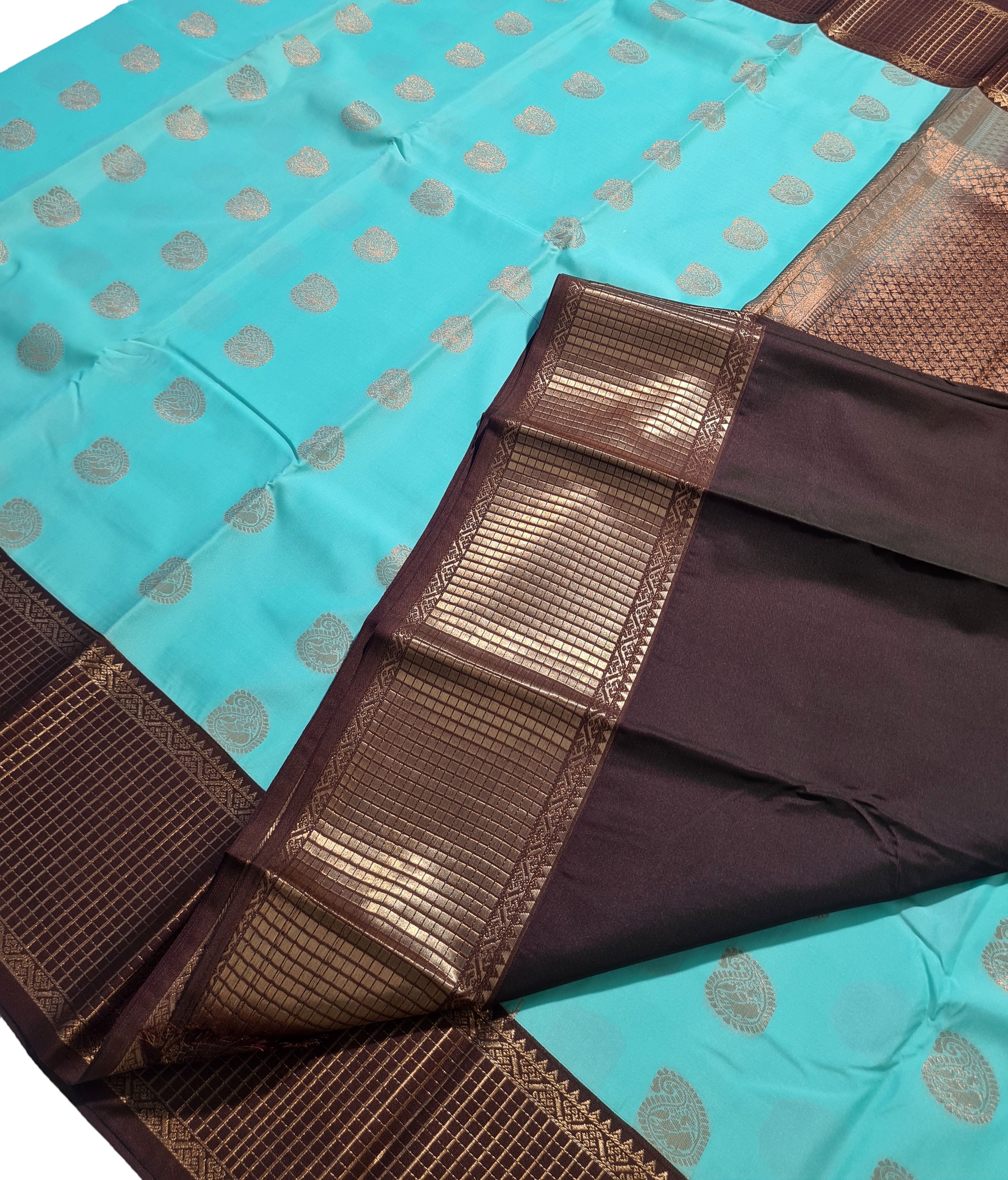 Kanchi Vegan Silk Saree With Contrast Blouse and Rich Jari Pallu