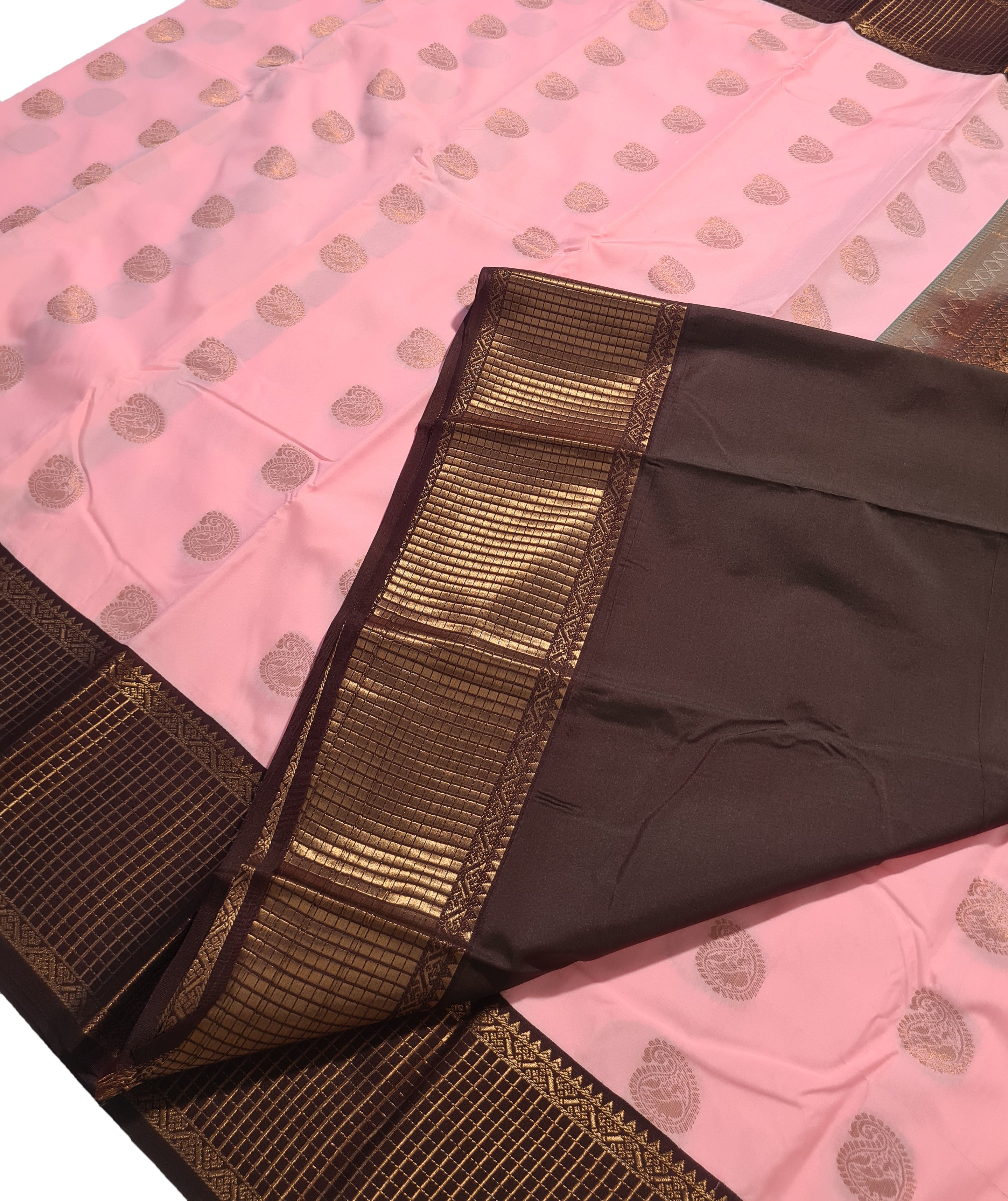 Kanchi Vegan Silk Saree With Contrast Blouse and Rich Jari Pallu