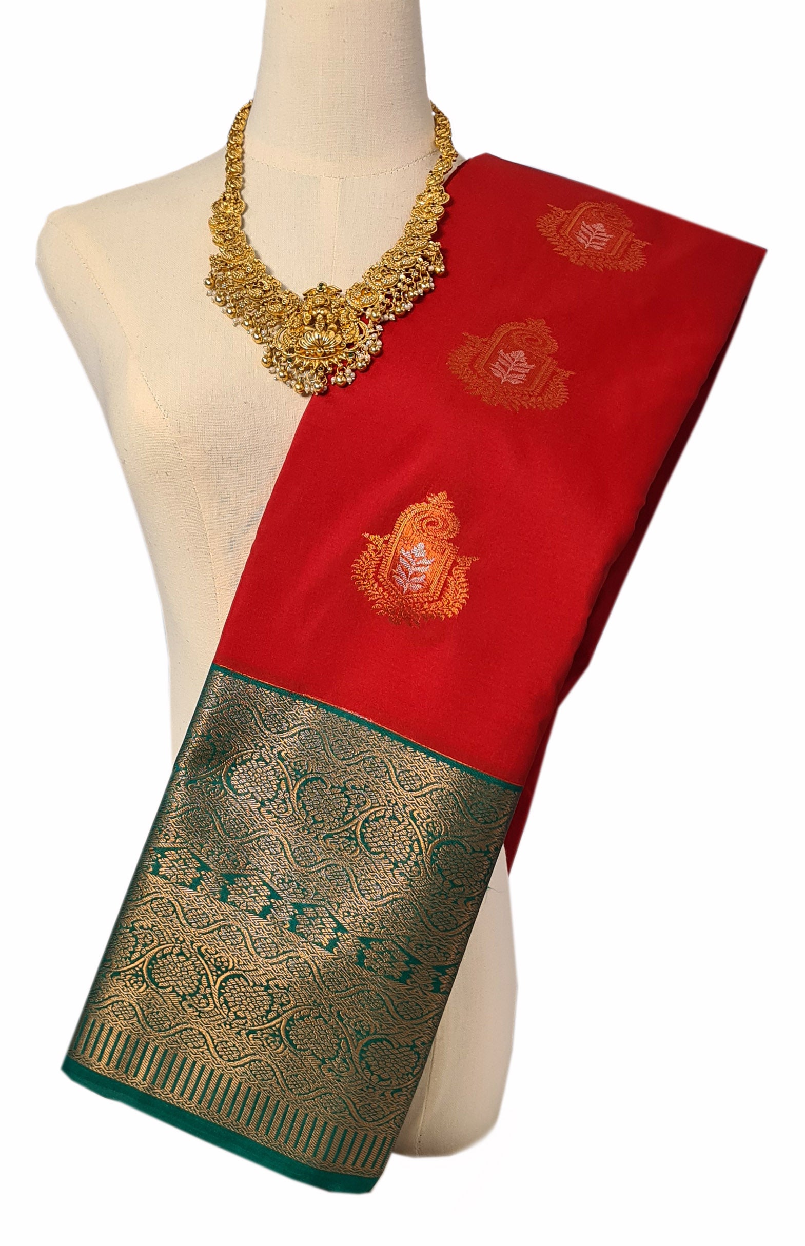 Kanchi Vegan Silk Saree With Contrast Blouse and Rich Jari Pallu