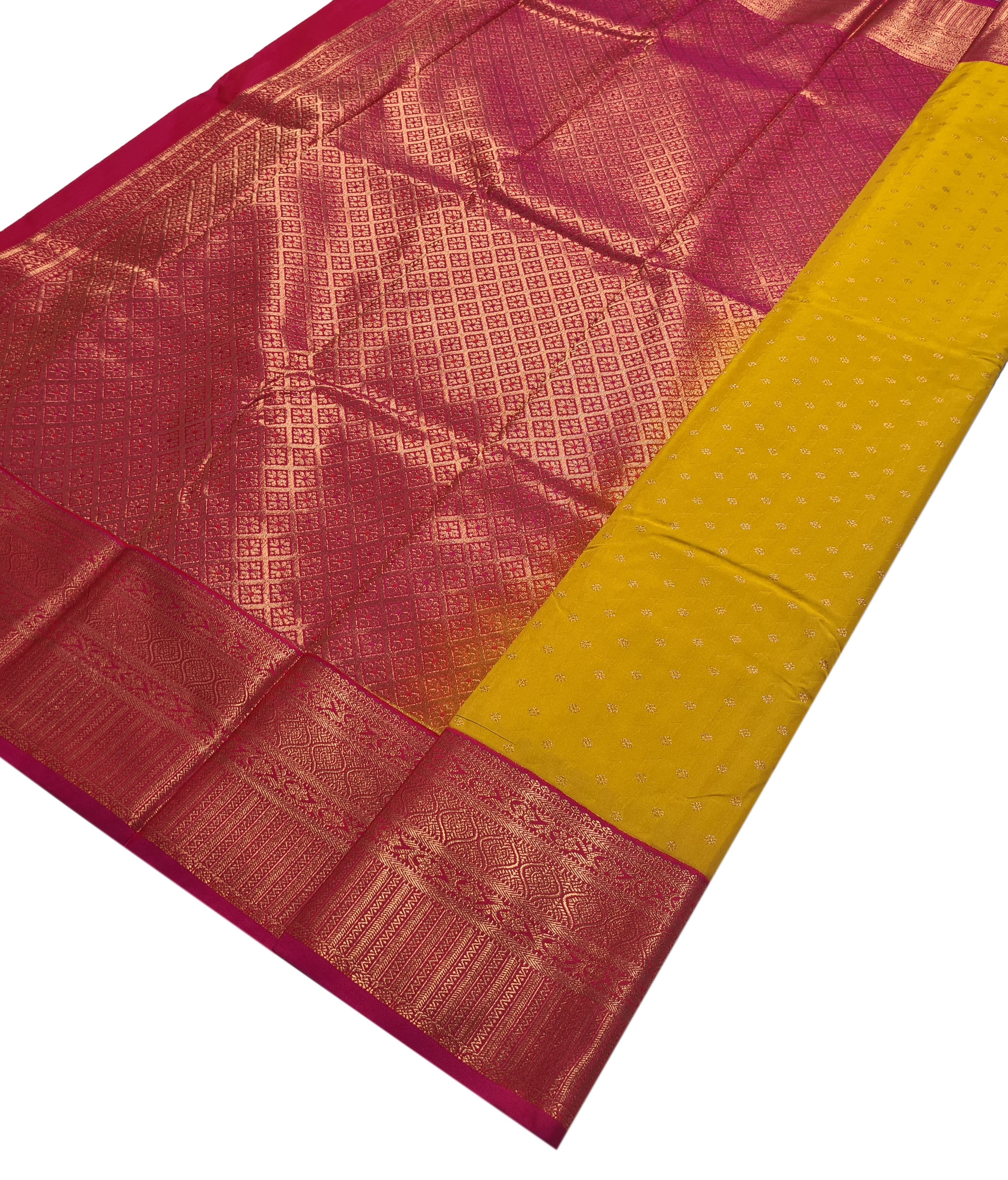 Kanchi Vegan Silk Saree With Contrast Blouse and Rich Jari Pallu