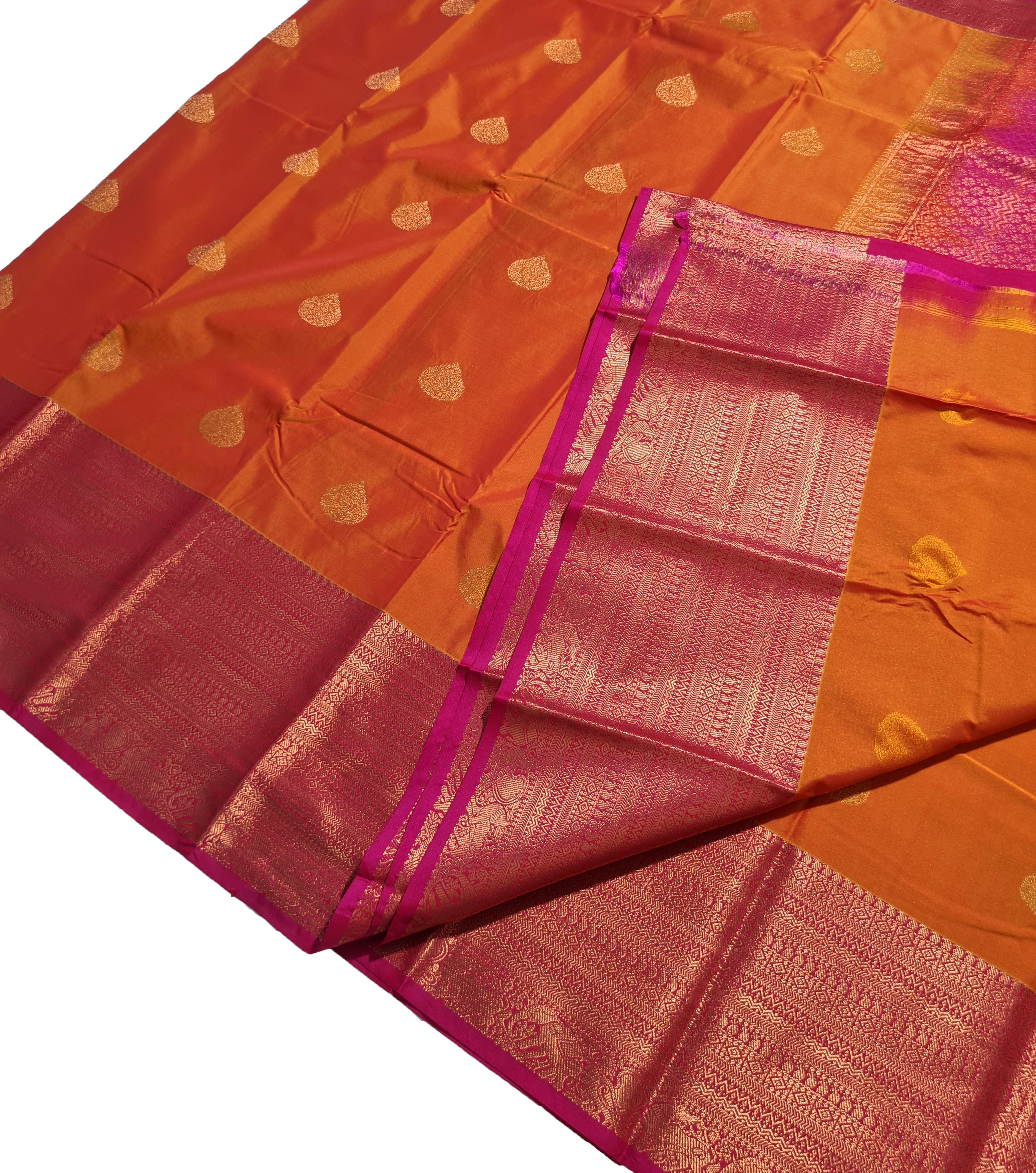 Kanchi Vegan Silk Saree With Contrast Blouse and Rich Jari Pallu