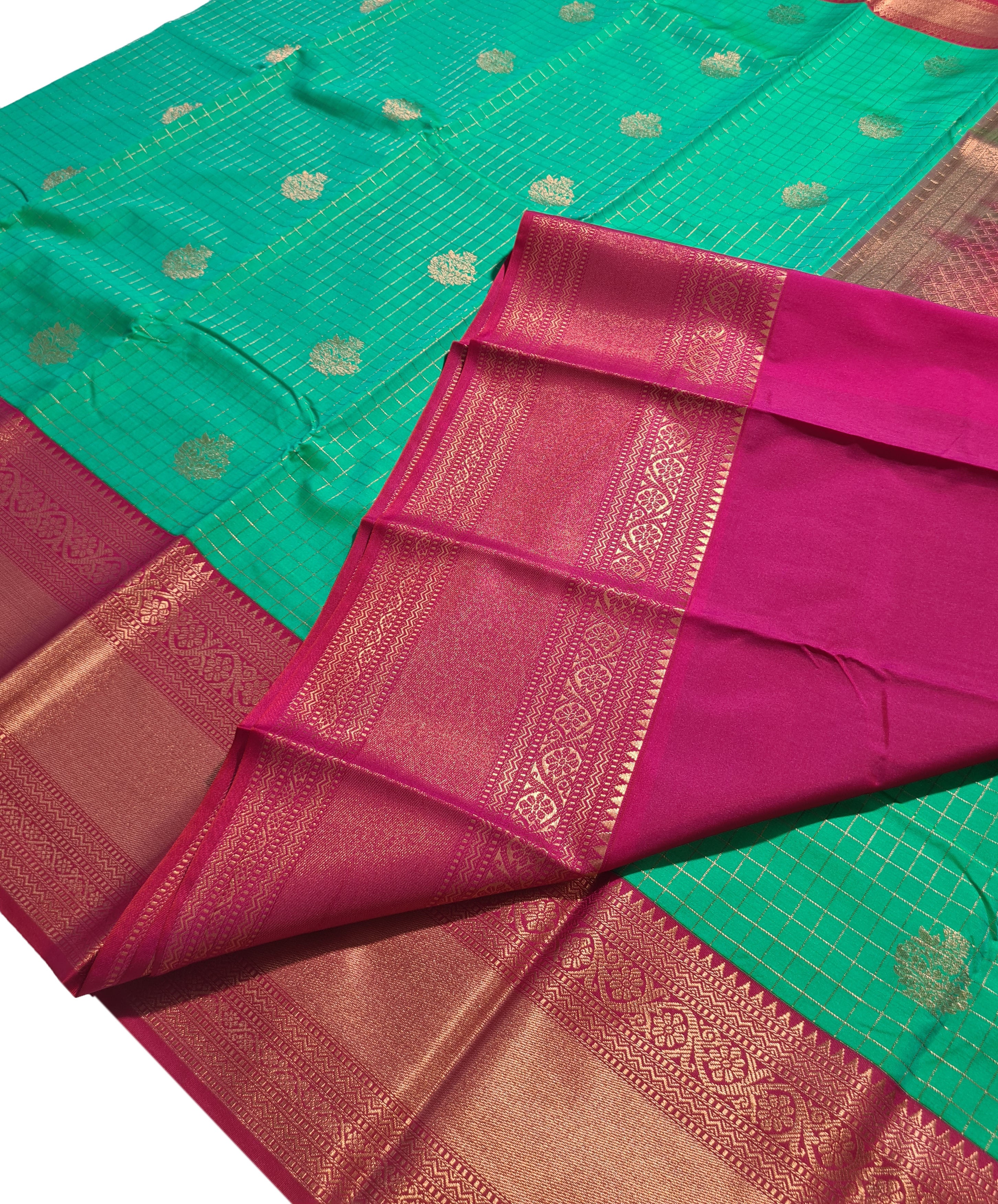 Kanchi Vegan Silk Saree With Contrast Blouse and Rich Jari Pallu