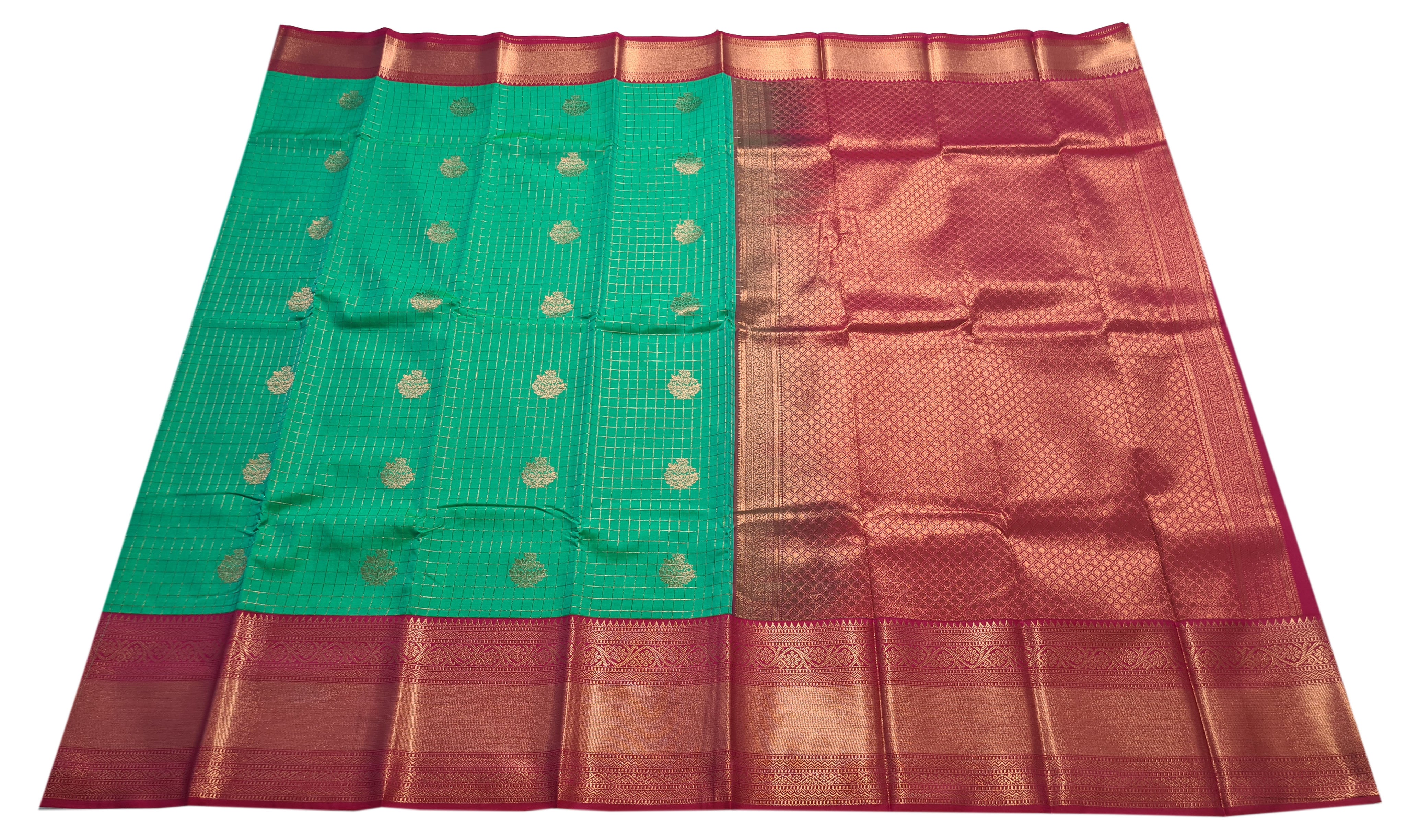 Kanchi Vegan Silk Saree With Contrast Blouse and Rich Jari Pallu