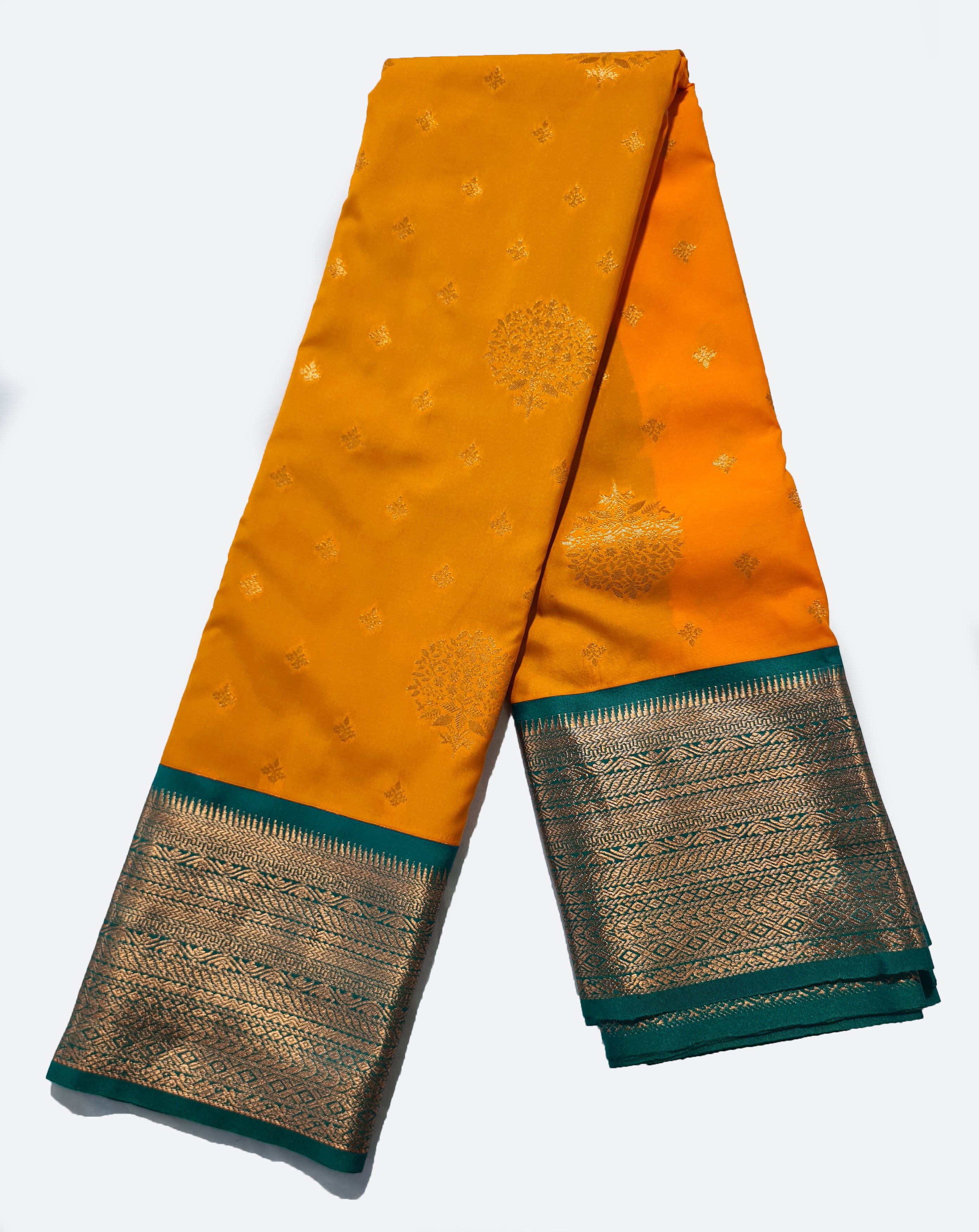 Kanchi Vegan Silk Saree With Contrast Blouse and Rich Jari Pallu