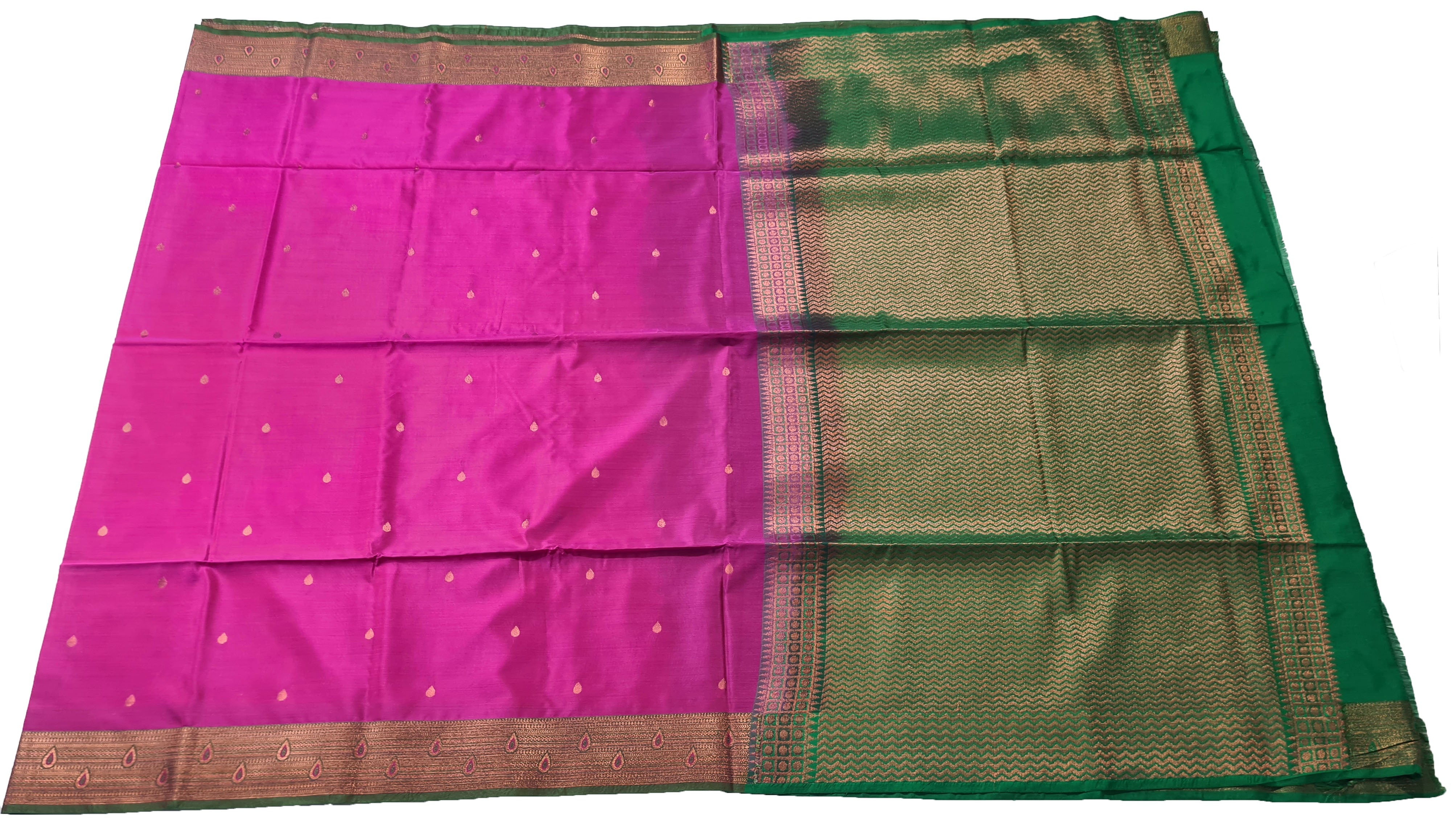 Kanchi Vegan Silk Saree With Contrast Blouse and Rich Jari Pallu