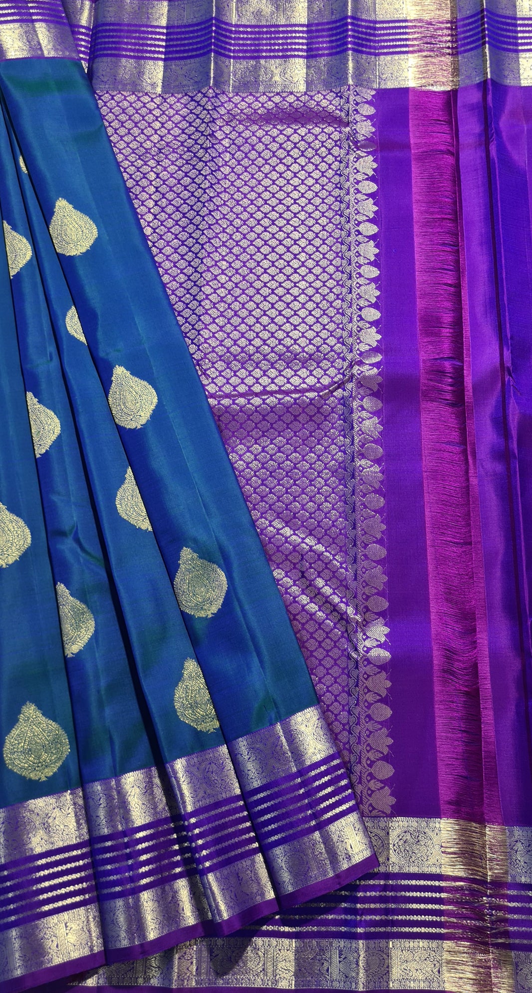 Ooviya Textile - Buy Indian Sarees & Dresses Online Canada