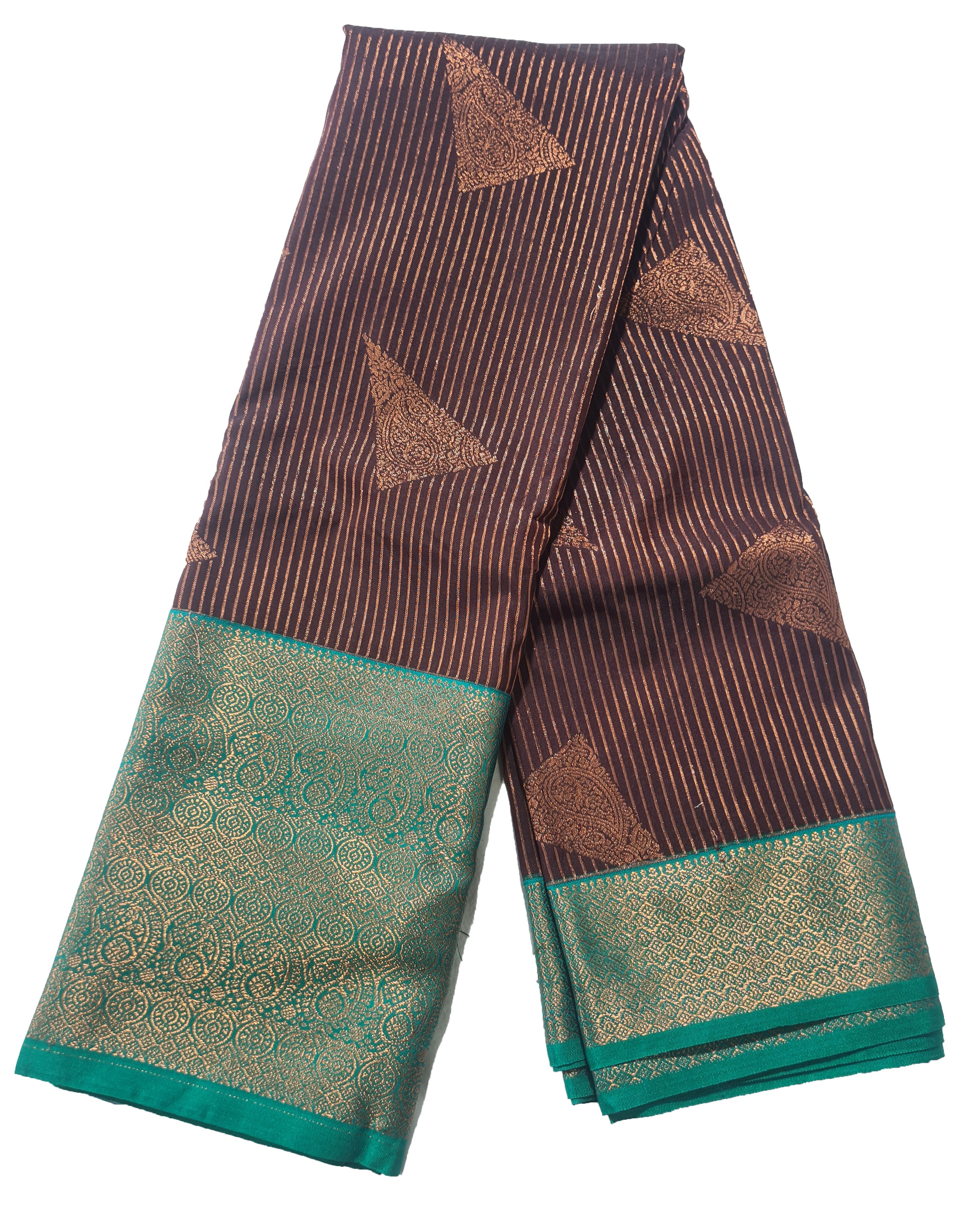 Kanchi Vegan Silk Saree With Contrast Blouse and Rich Jari Pallu