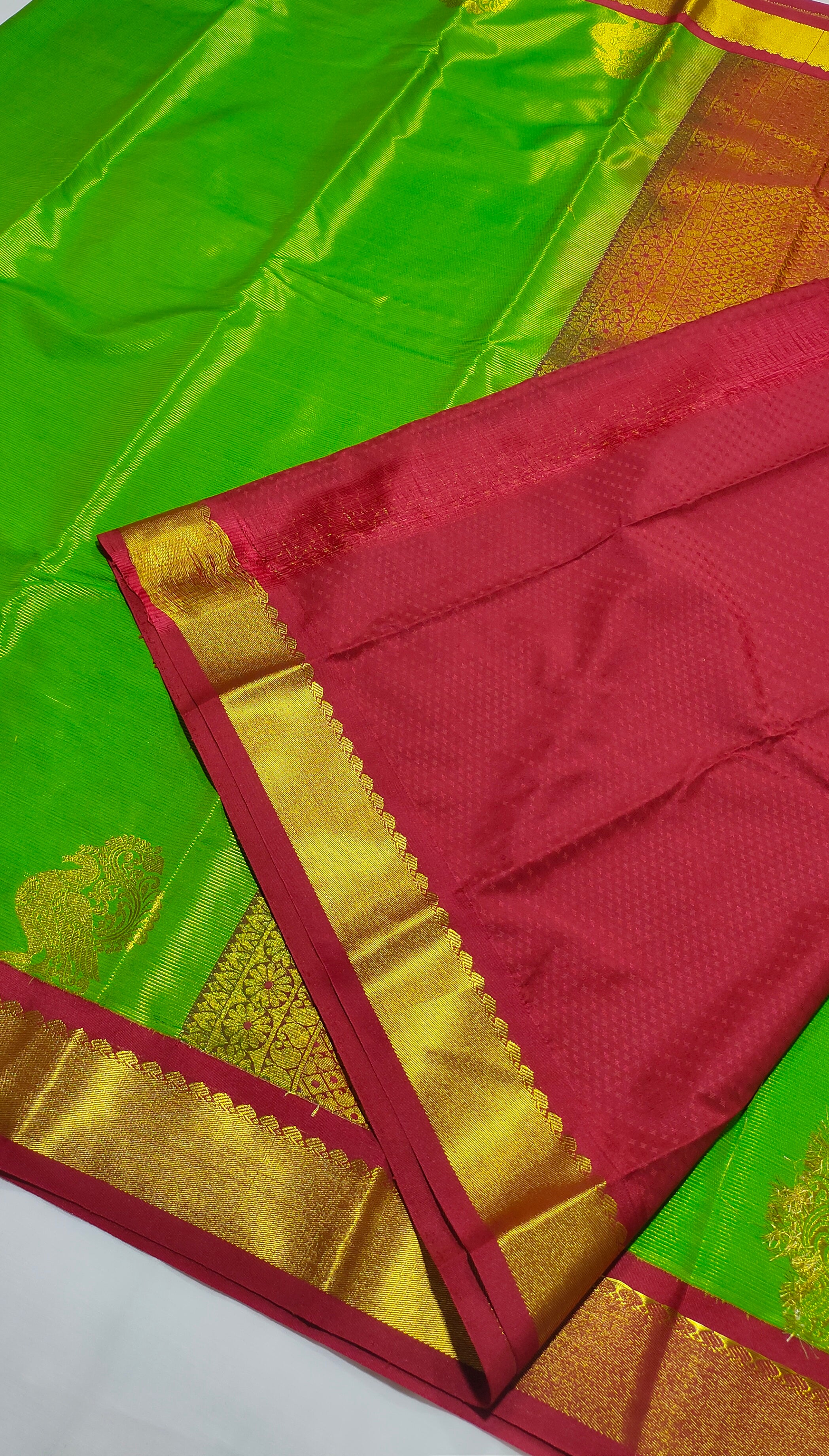 Vairaoosi Kanchi Vegan Soft Silk Saree with Contrast Blouse and Rich Jari Pallu