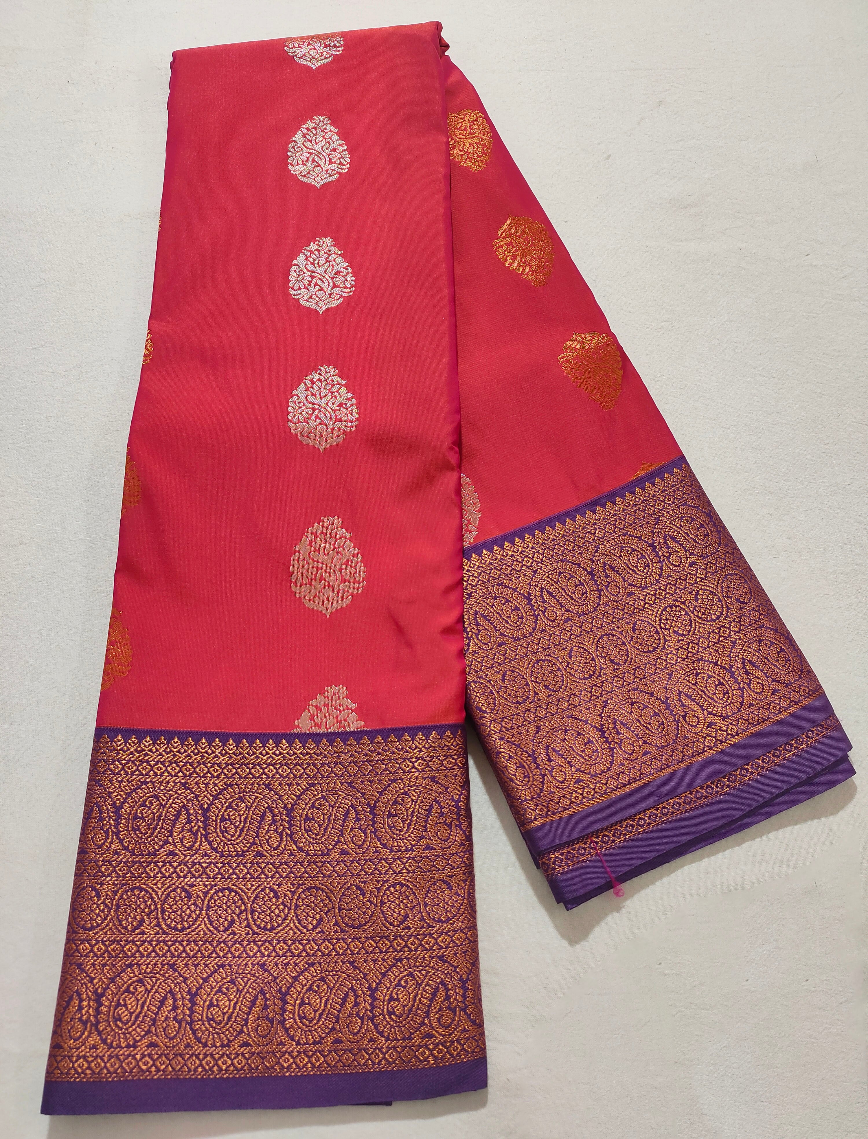 Kanchi Vegan Silk Saree With Contrast Blouse and Rich Jari Pallu