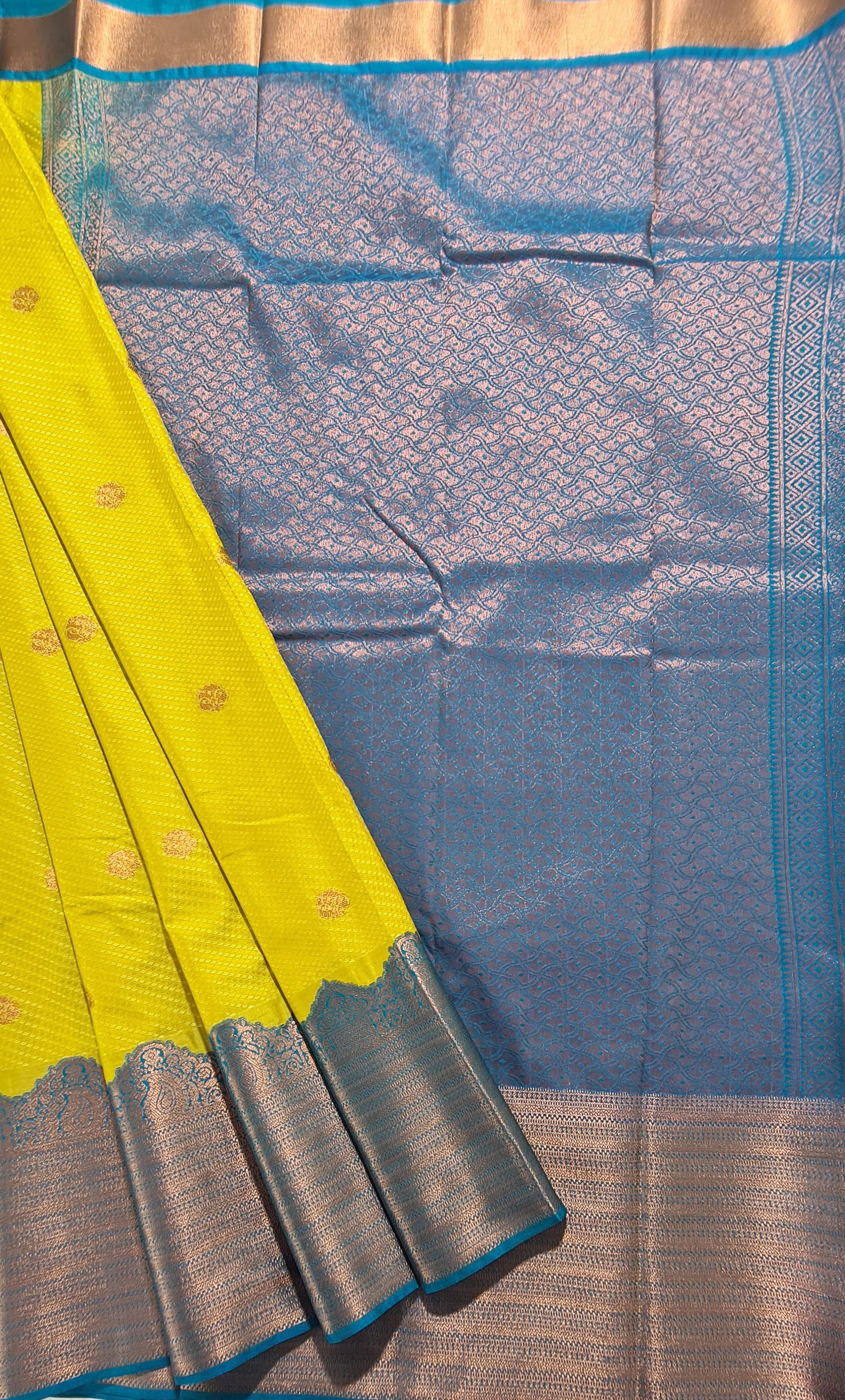 Kanchi Vegan Silk Saree With Contrast Blouse and Rich Jari Pallu