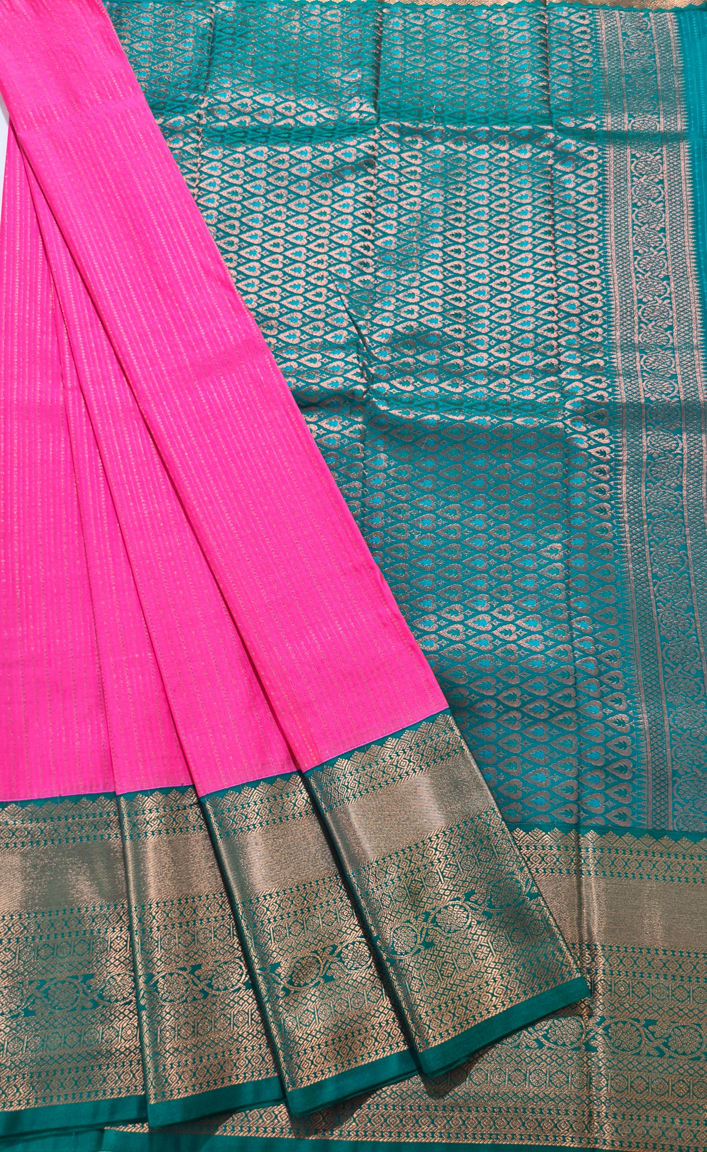 Kanchi Vegan Silk Saree With Contrast Blouse and Rich Jari Pallu