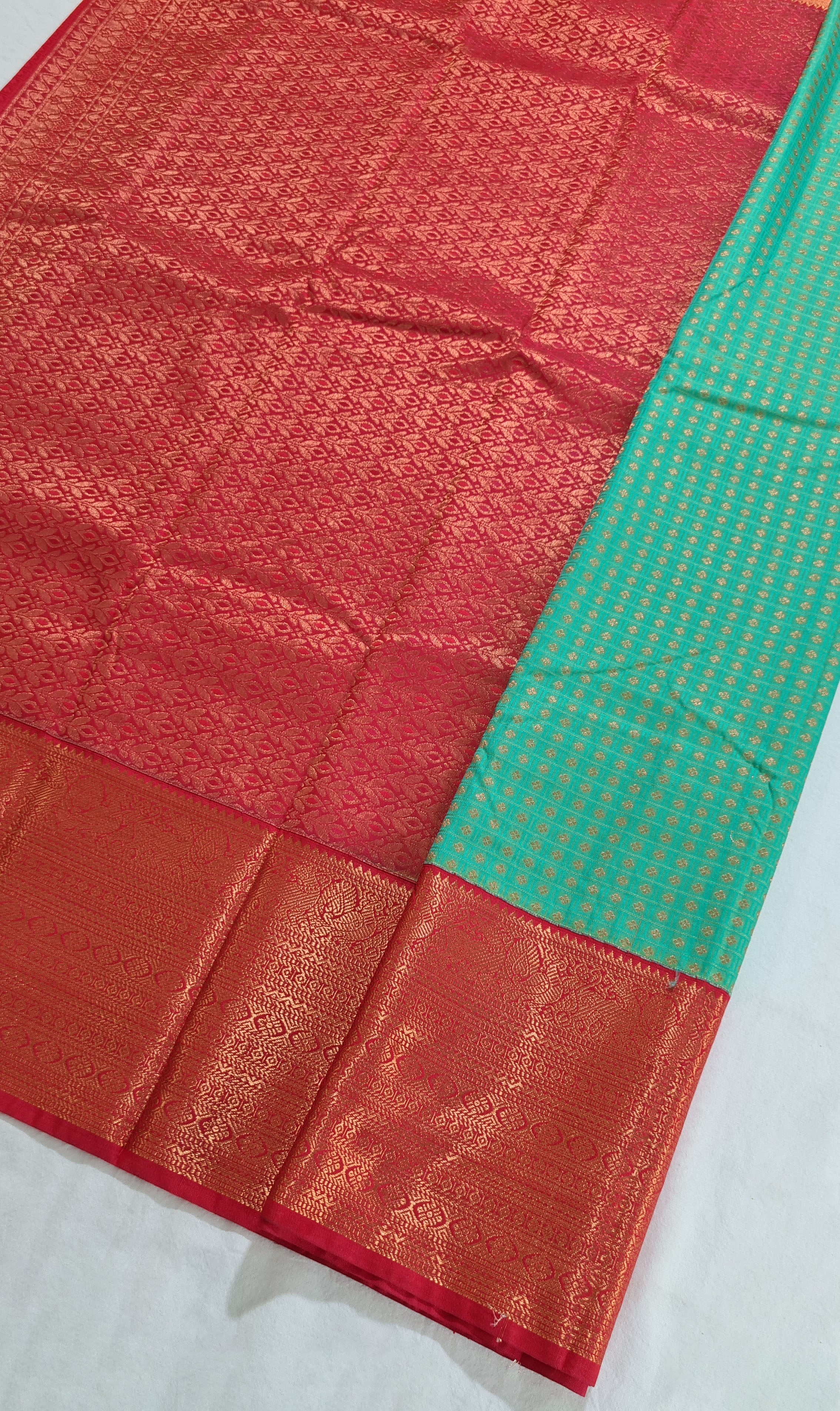 Kanchi Vegan Silk Saree With Contrast Blouse and Rich Jari Pallu