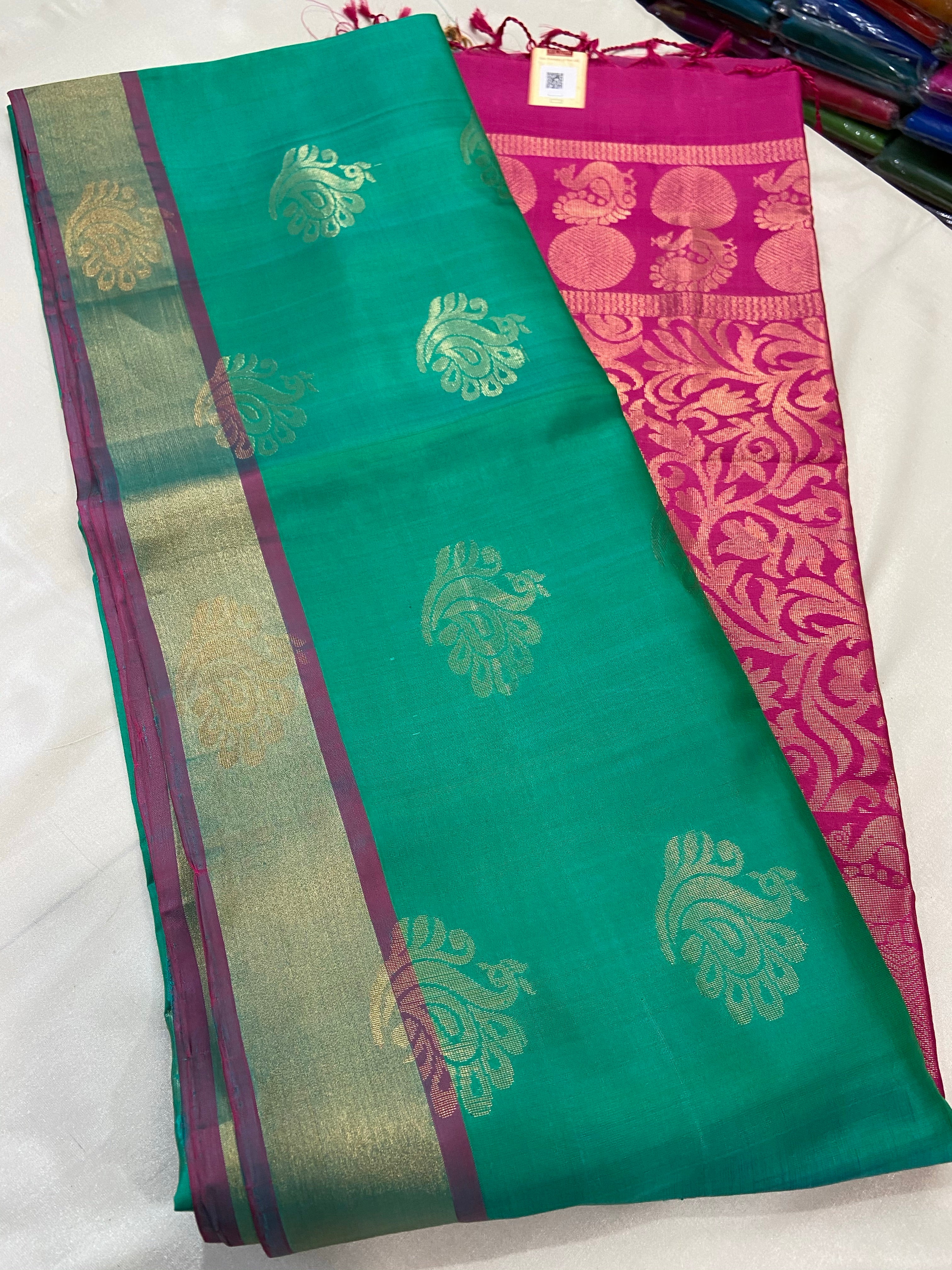 Handwoven Unique Pure Soft silk saree